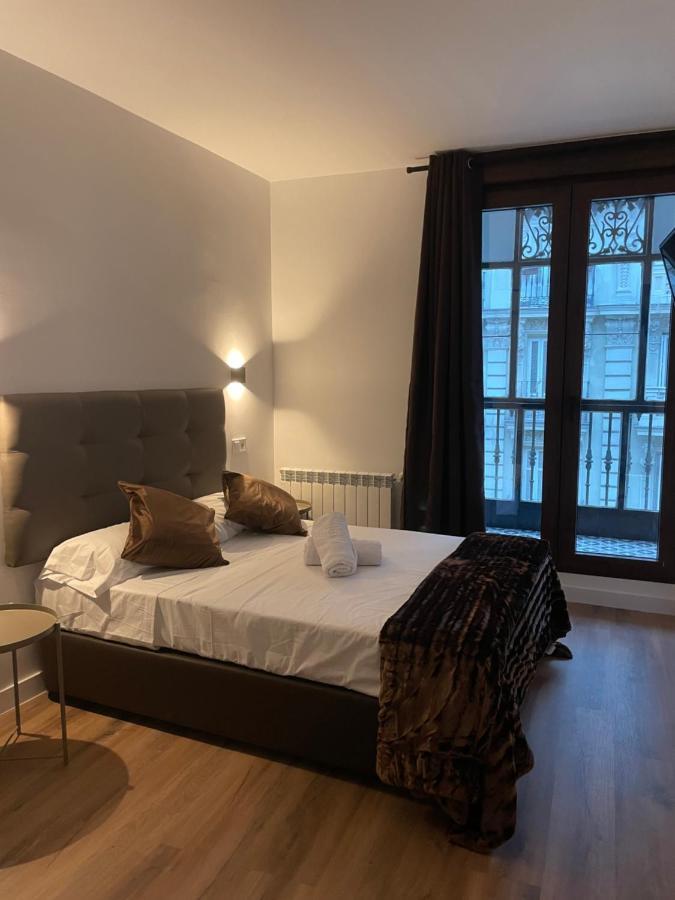 Hostal Arenal Madrid Bagian luar foto